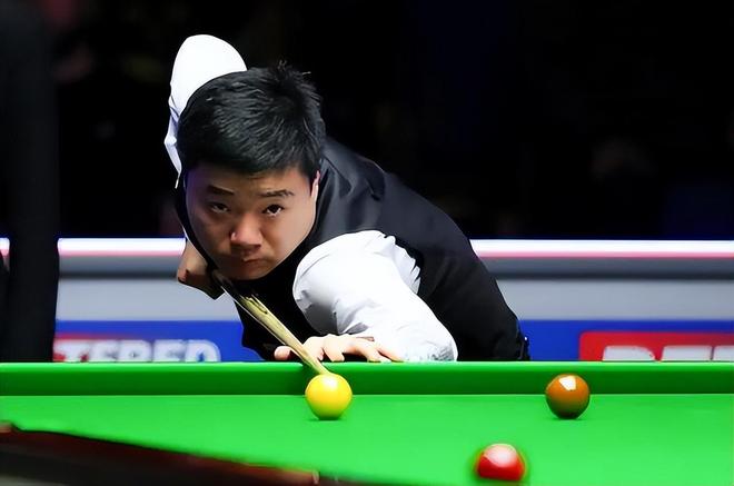 王杯决赛的 王杯决赛的